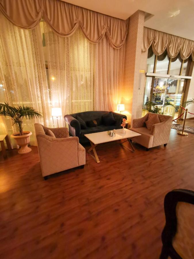 فندق كيان - Kyan Hotel Hamis Muşayt Dış mekan fotoğraf